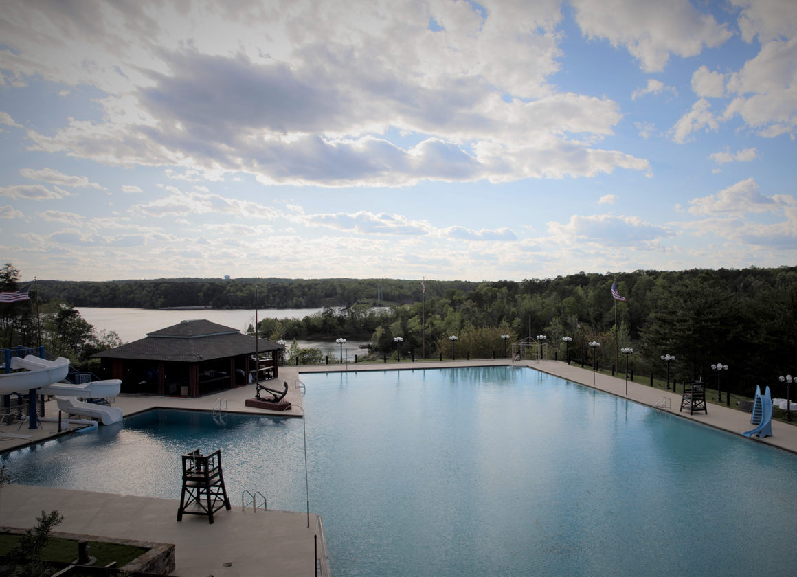 northriver yacht club pool